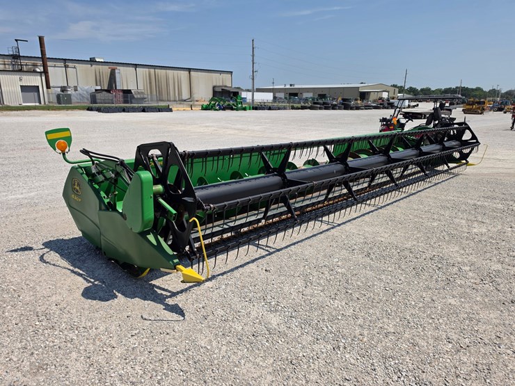 2008-john-deere-630f-image-13