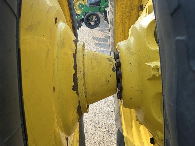 john-deere-6175r-image-18