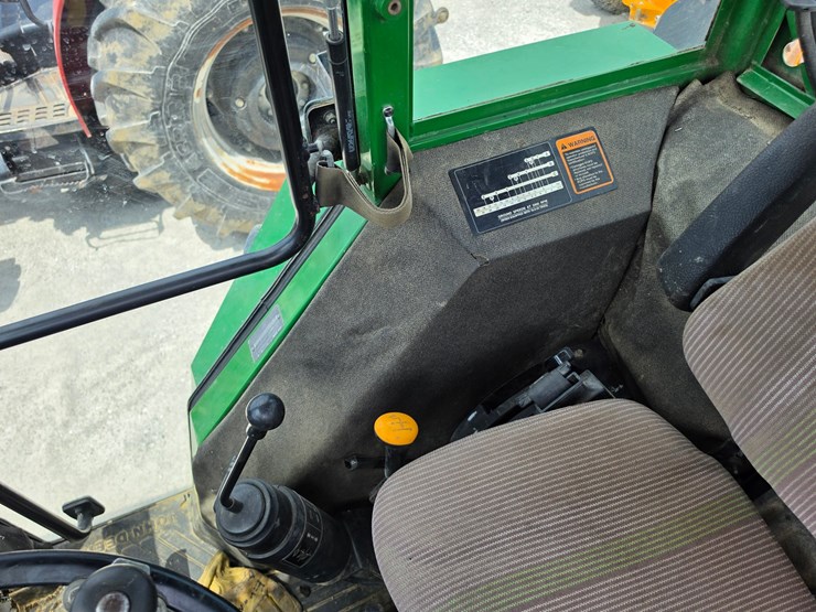 john-deere-5510-image-13