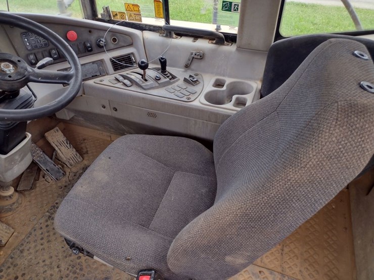 volvo-a25f-image-14