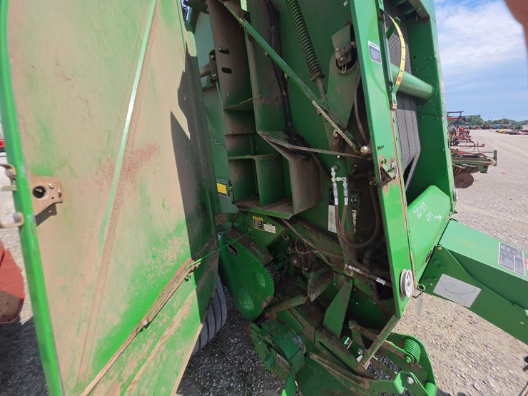 2012-john-deere-468-image-11
