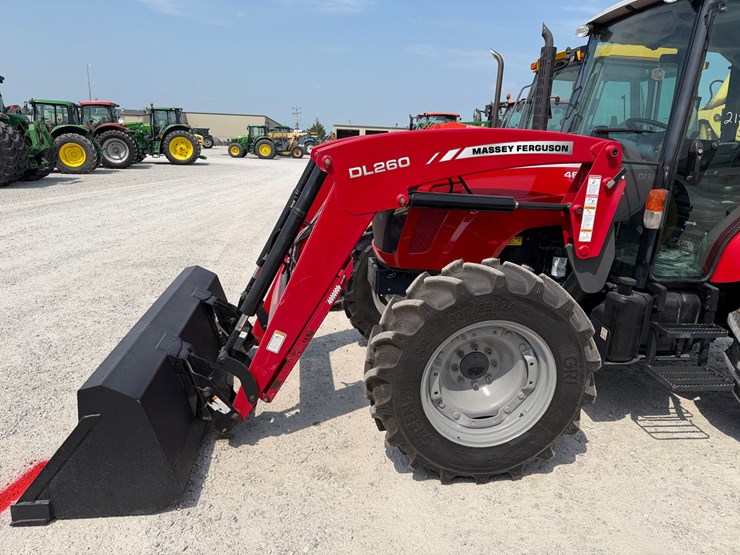 massey-ferguson-4610-image-5
