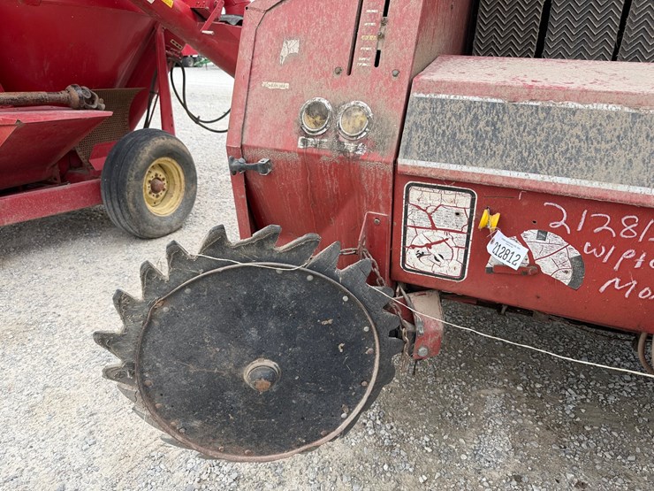 case-ih-8460-image-3