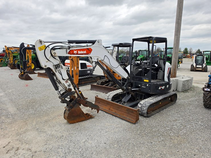2023-bobcat-e42-image-1