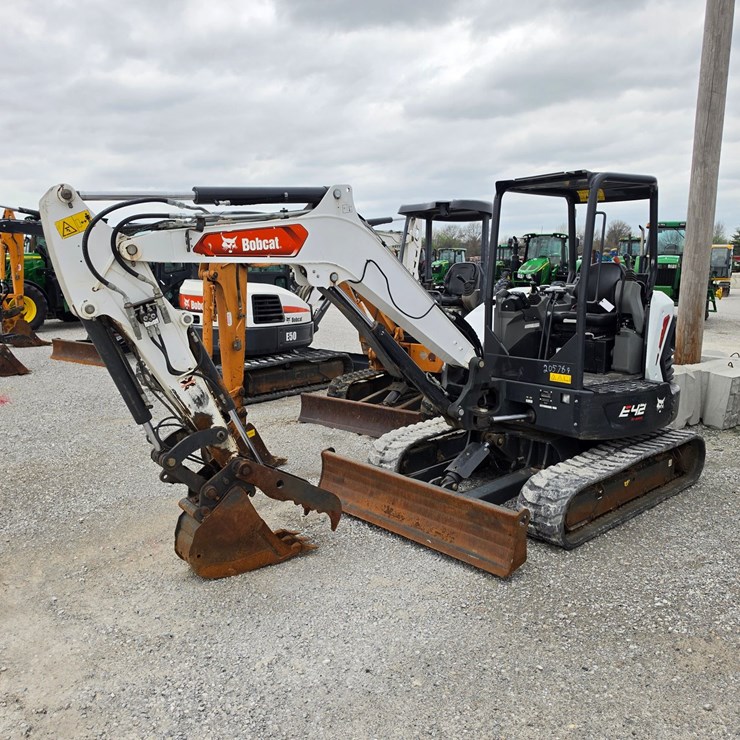 2023 BOBCAT E42