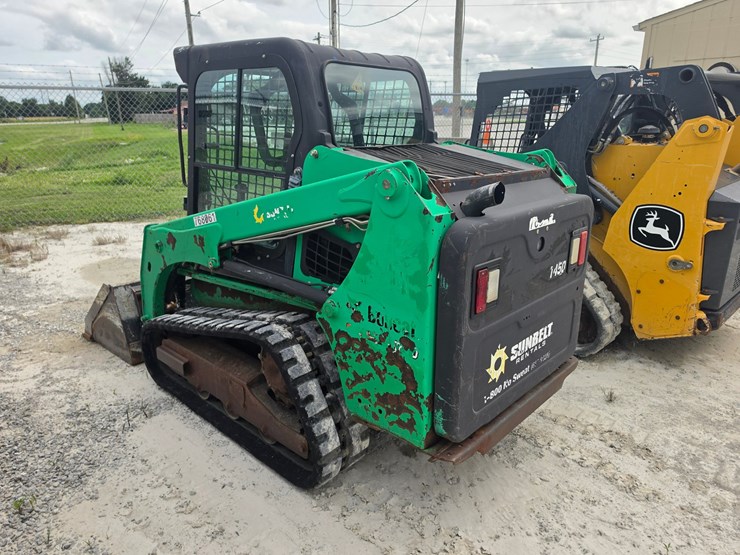 2015-bobcat-t450-image-16
