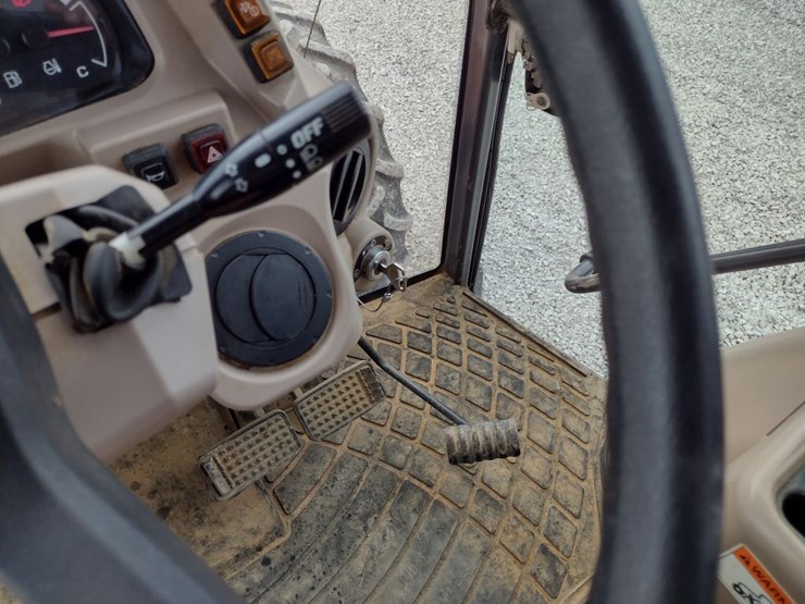 kubota-m7060hdc-image-8