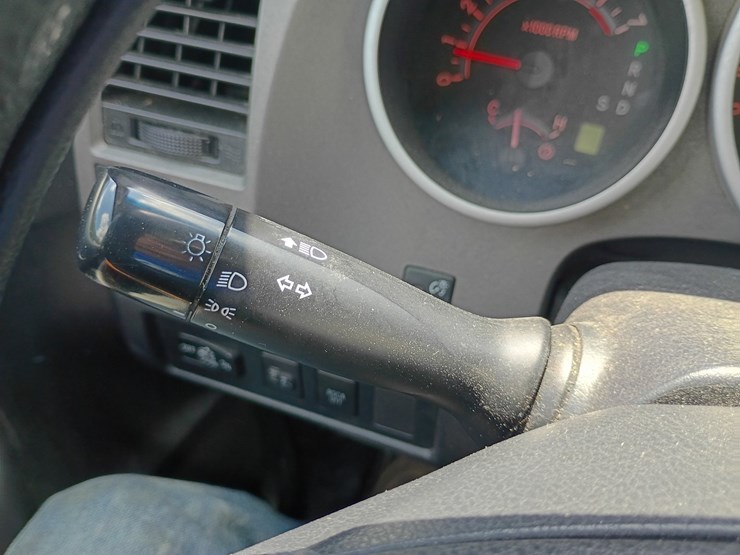 2010-toyota-tundra-image-51