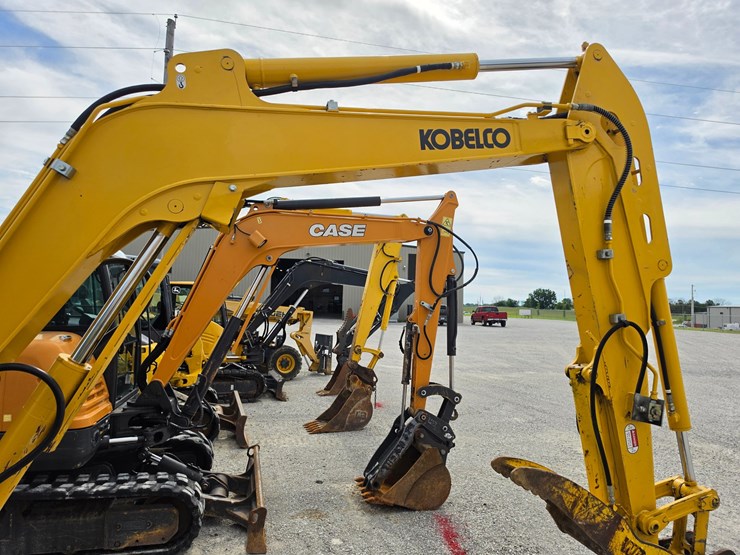 2021-kobelco-sk55srx-6e-image-21