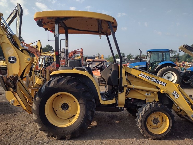john-deere-110-image-24