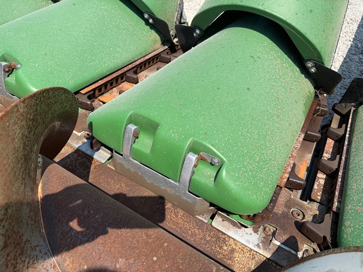 2018-john-deere-716c-image-13