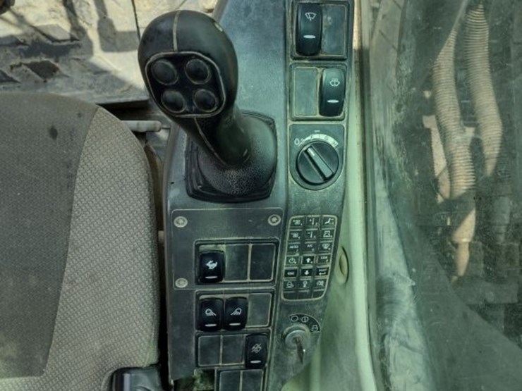 volvo-ec360cl-image-7