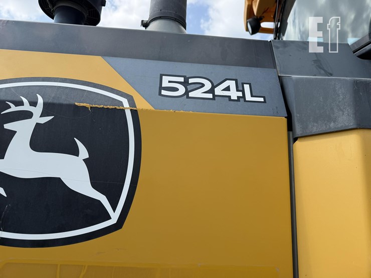 2019-deere-524l-image-38