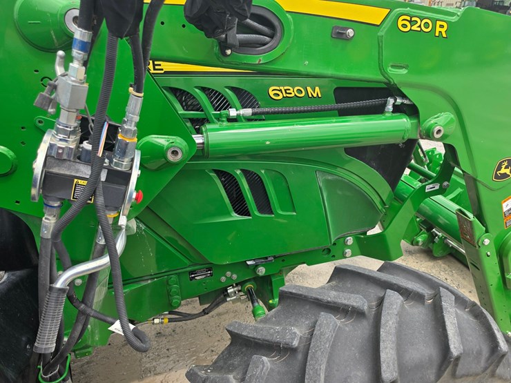 2019-john-deere-6130m-image-8