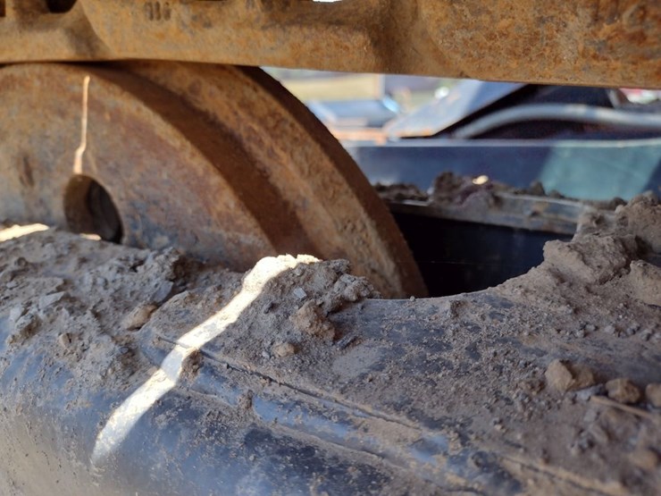 john-deere-85-image-16