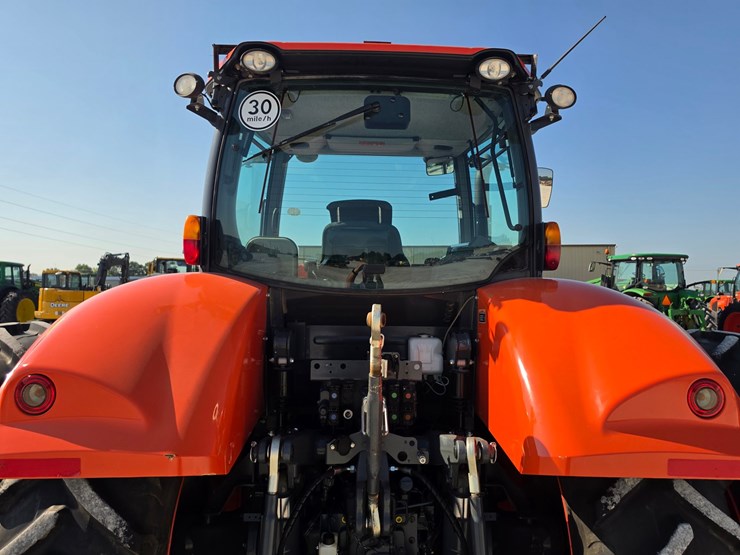 2019-kubota-m7-172-image-18