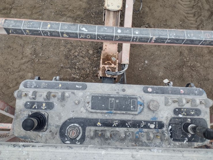 jlg-400s-image-7