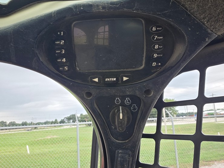 2022-bobcat-t550-image-20