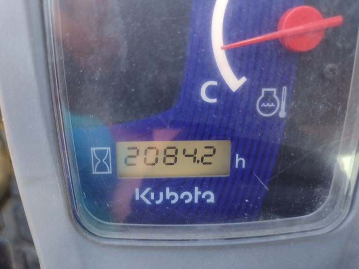 kubota-svl65-2-image-6