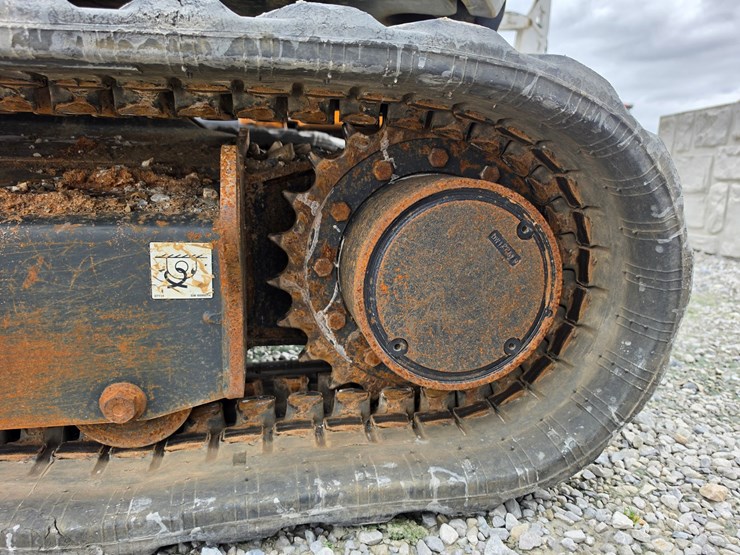 2023-bobcat-e42-image-14