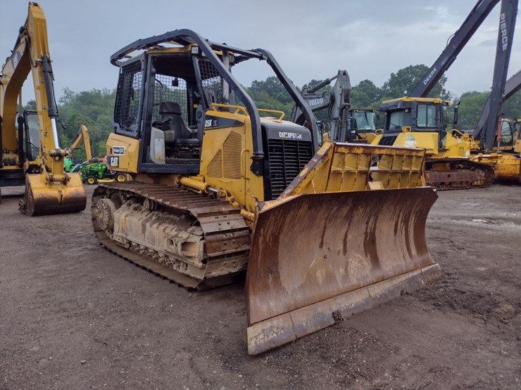 caterpillar-d5k-xl-image-37