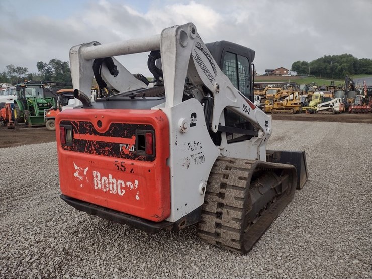 bobcat-t740-image-37