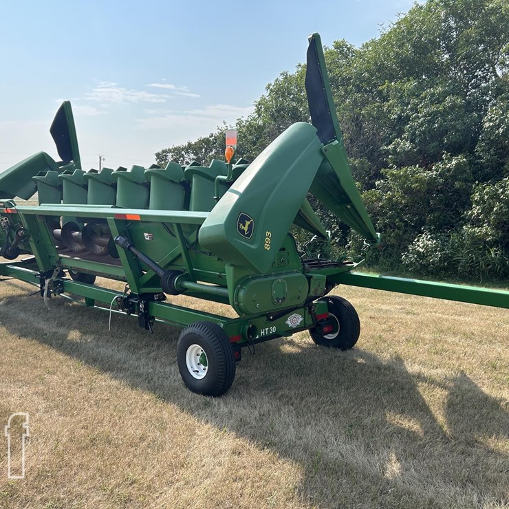 2005 JOHN DEERE 893