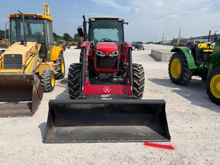 massey-ferguson-4610-image-2