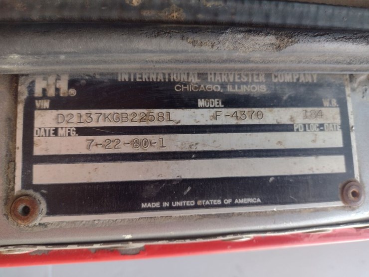 international-f-4370-image-5
