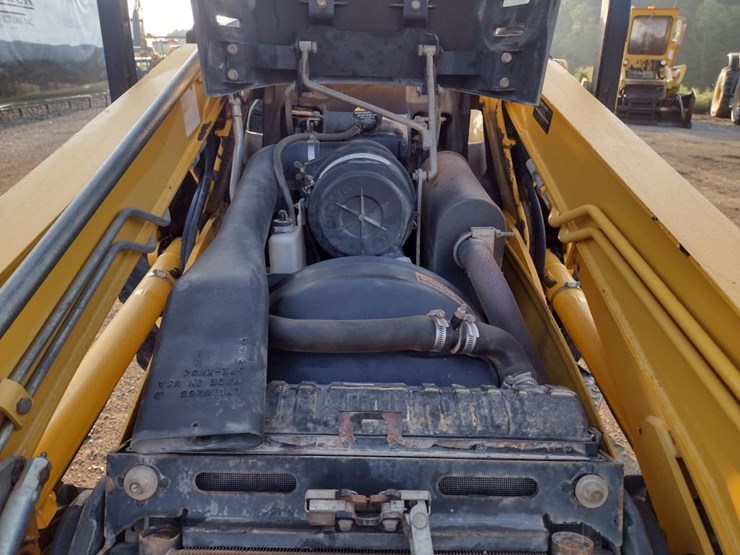 john-deere-110-image-40