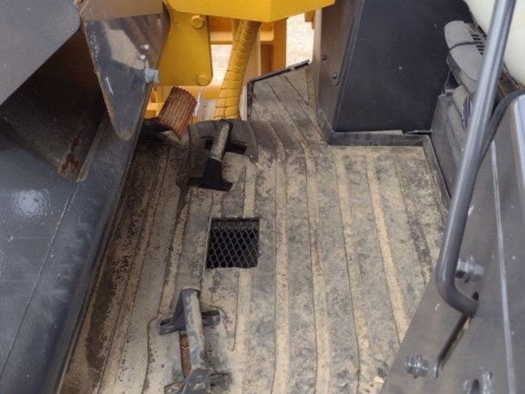 deere-450j-lgp-image-12