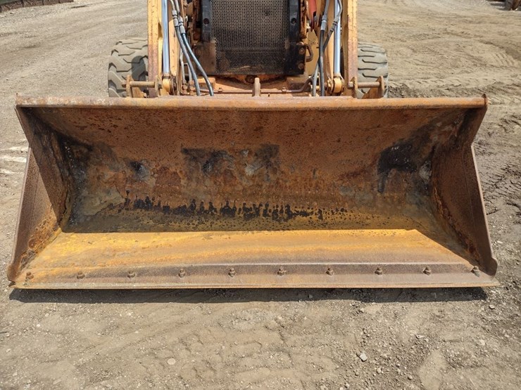 case-580m-image-22