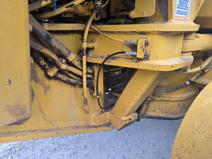2007-caterpillar-12h-image-67