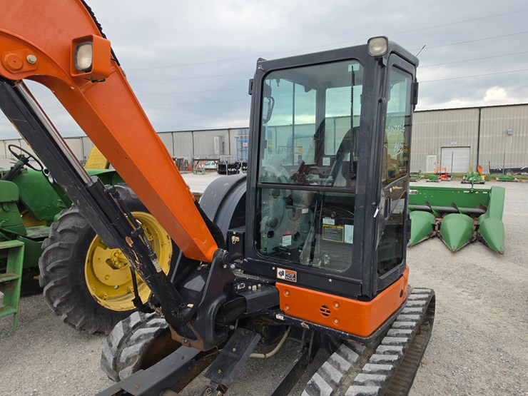 2021-hitachi-zx50u-5-image-5