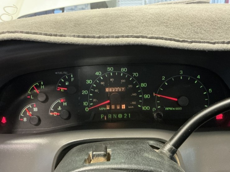 2000-ford-f350-image-18