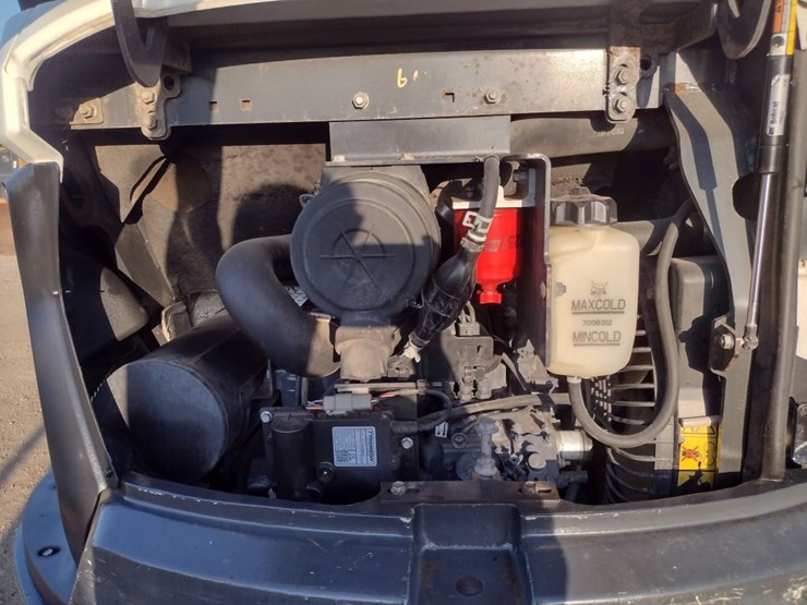 bobcat-e32i-image-32