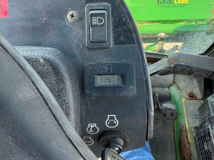 john-deere-1445-image-19