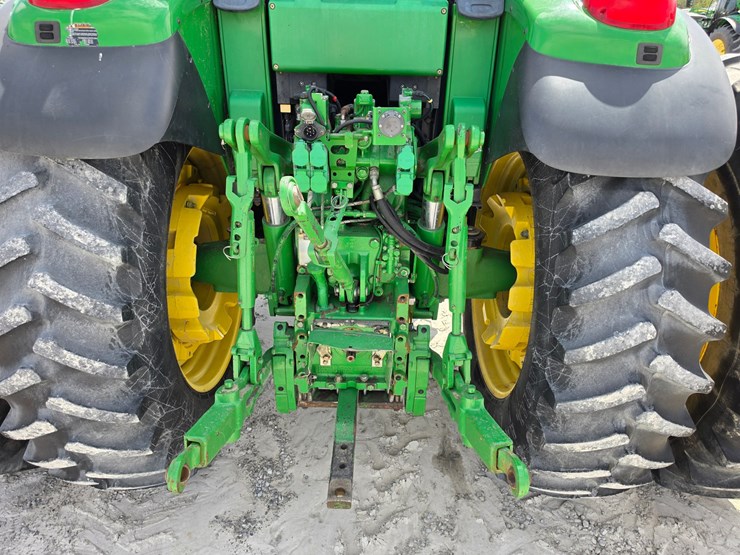 2006-john-deere-7520-image-13
