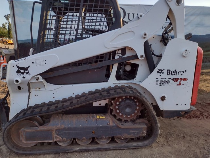 bobcat-t590-image-12