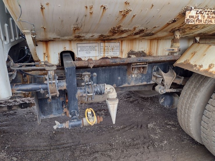 ford-f750-image-17