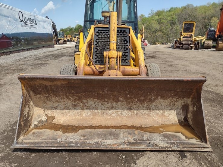 john-deere-310d-image-21