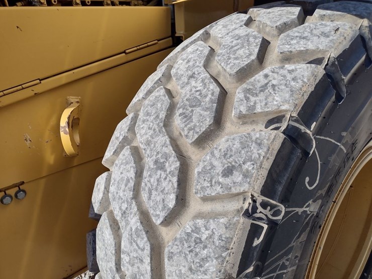 deere-544p-image-29