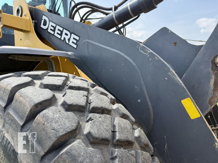 2019-deere-524l-image-34