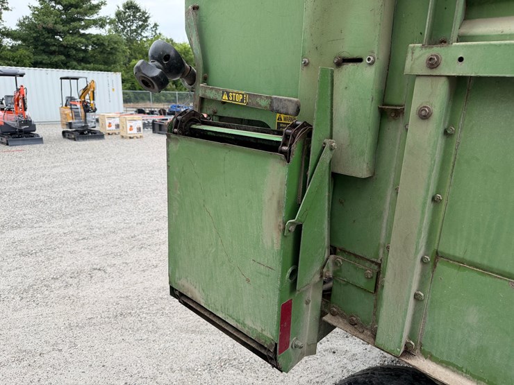 john-deere-714a-image-9