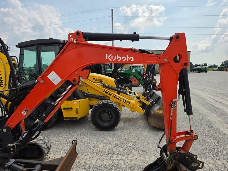 2022-kubota-u35-4-image-21