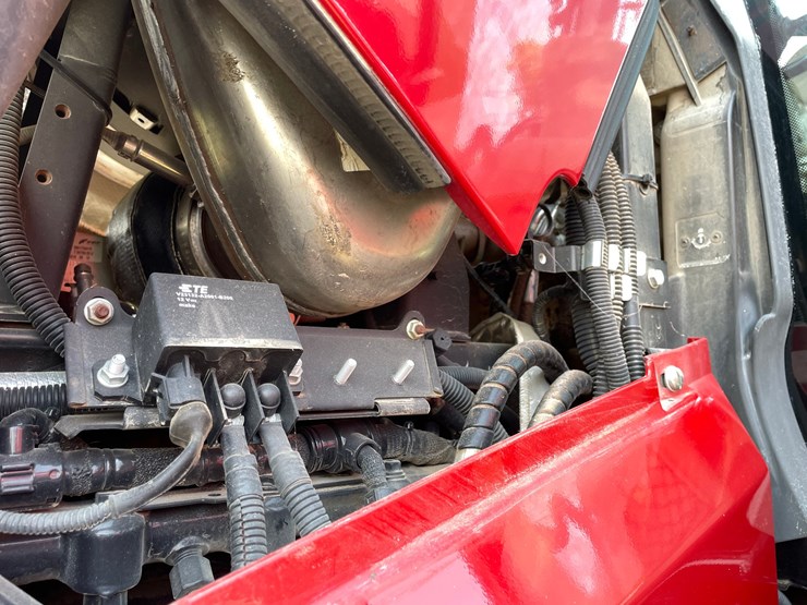 #1254-•-case-ih-185-puma-tractor-(second-owner)-image-45