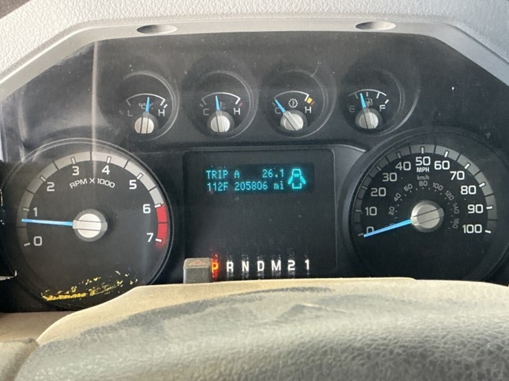 2011-ford-f250-image-16