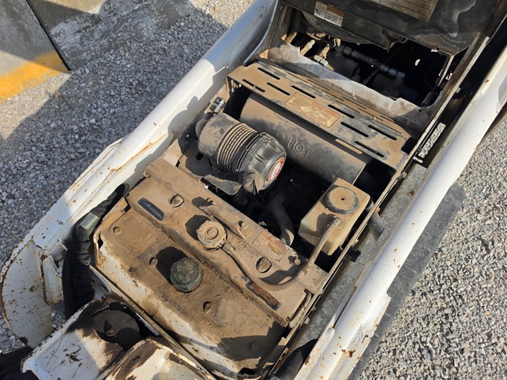 2015-bobcat-mt52-image-5