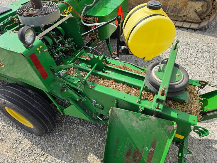 2001-john-deere-348-image-11