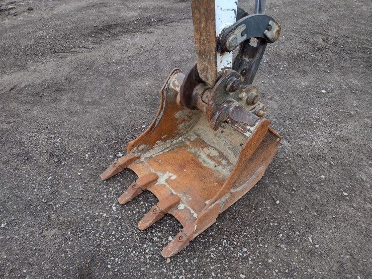 bobcat-e35-image-25